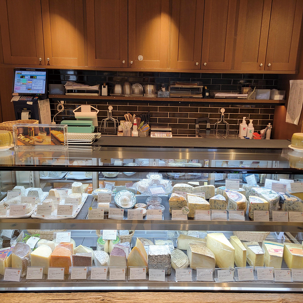 愛宕店「フェルミエ愛宕店ショーケースツアー」